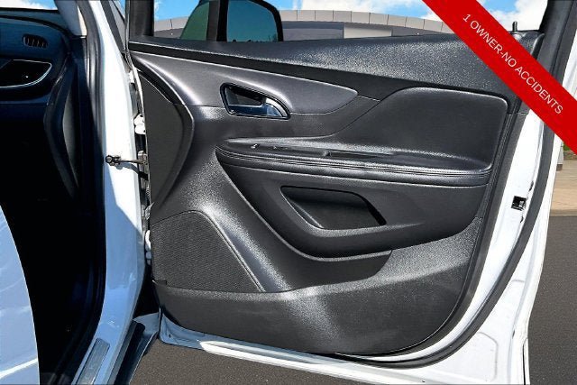 Used 2020 Buick Encore Preferred FWD image 19