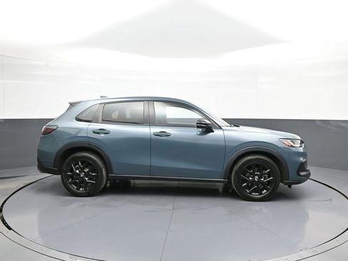 Certified 2024 Honda HR-V Sport image 5