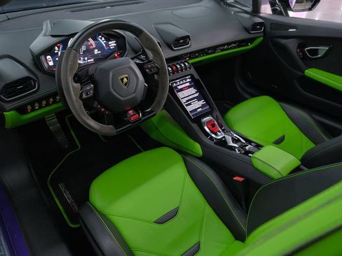 Used 2023 Lamborghini Huracan EVO RWD image 24