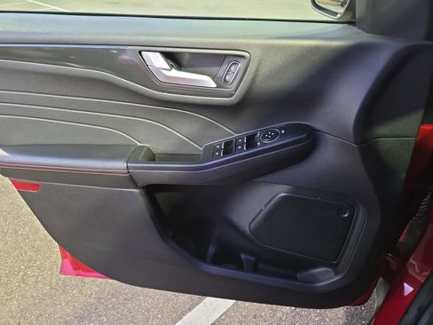 Used 2025 Ford Escape ST-Line image 20