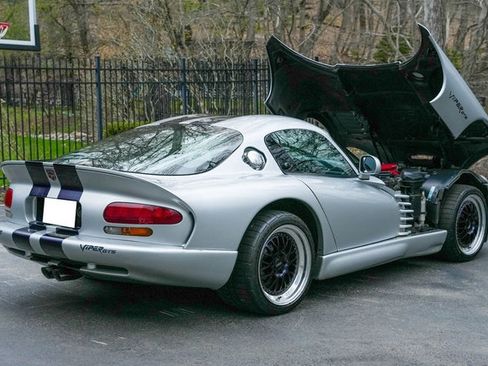 Used 1998 Dodge Viper GTS RWD image 17