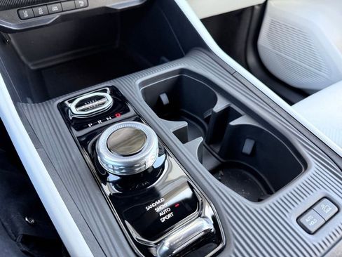 New 2026 Jeep Cherokee Laredo image 17