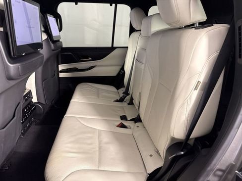 Certified 2022 Lexus LX 600 4WD w/ Appearance Package image 25