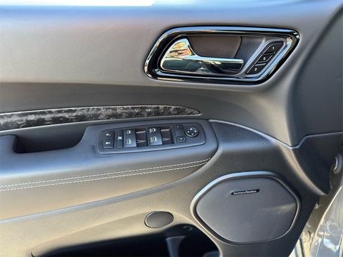 Used 2025 Dodge Durango SRT Hellcat w/ Trailer Tow Group IV image 12