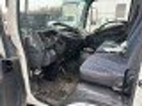 Used 2023 Chevrolet Low Cab Forward 5500XD image 8