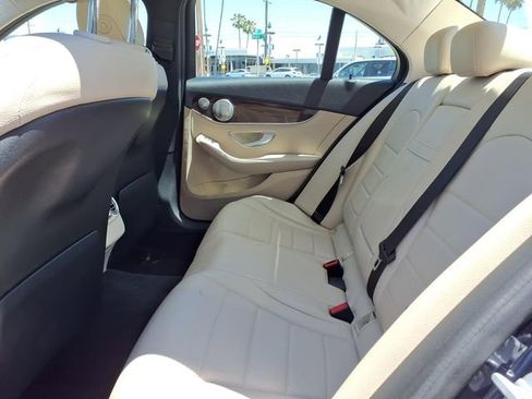 Used 2015 Mercedes-Benz C 300 4MATIC Sedan image 24