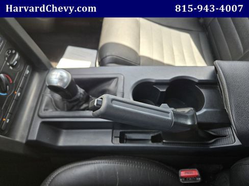 Used 2006 Ford Mustang GT RWD image 9