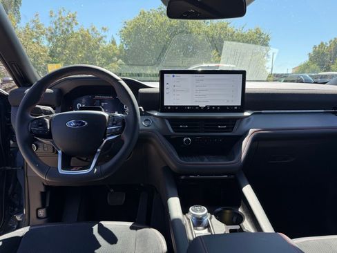 Used 2025 Ford Explorer ST w/ Sun And Sound Package AWD/4WD image 16