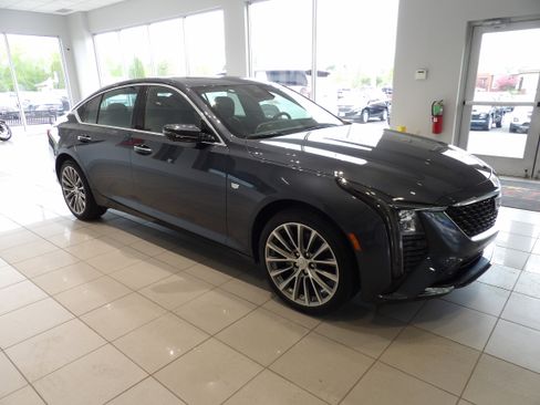 Used 2025 Cadillac CT5 Premium Luxury w/ Sun And Sound Package AWD/4WD image 3