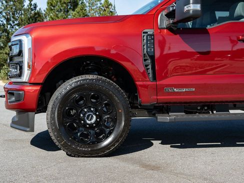 New 2026 Ford F250 XLT w/ XLT Premium Package image 4