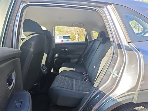 Certified 2023 Honda HR-V LX image 9