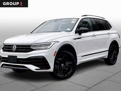 Used 2022 Volkswagen Tiguan SE R-Line
