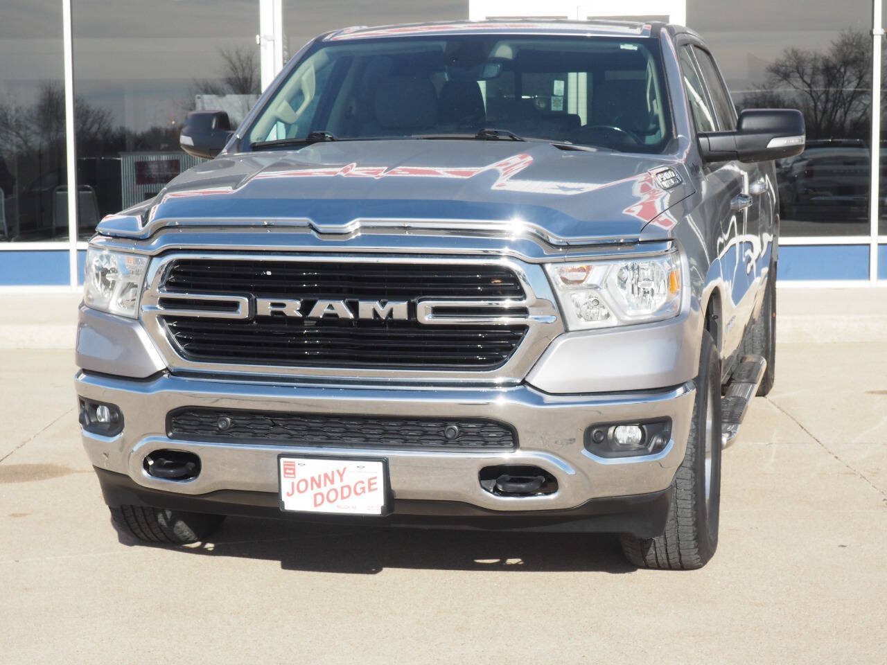 Used 2020 RAM 1500 Big Horn AWD/4WD image 3