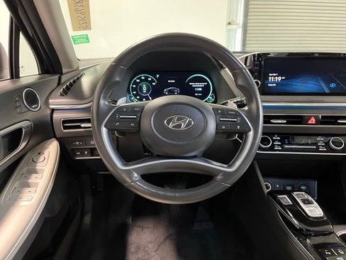 Used 2023 Hyundai Sonata Limited image 20