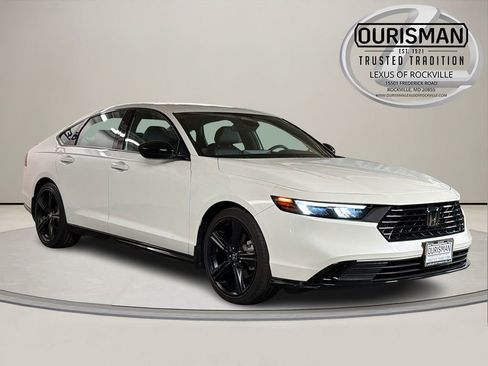 Used 2024 Honda Accord Sport image 1