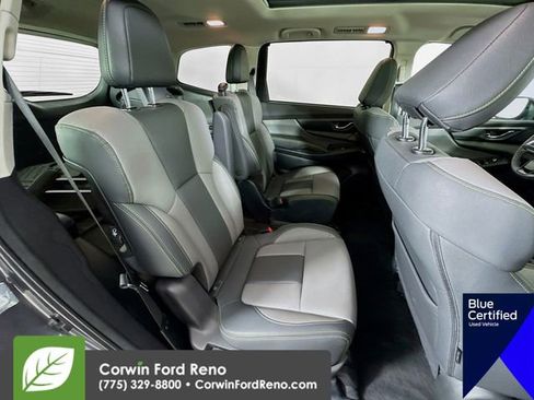 Used 2024 Subaru Ascent Onyx Edition image 31