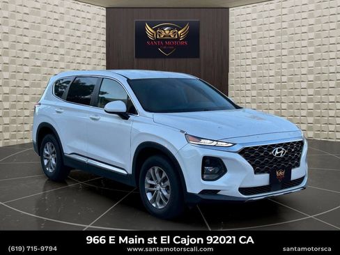 Used 2019 Hyundai Santa Fe SE FWD image 2