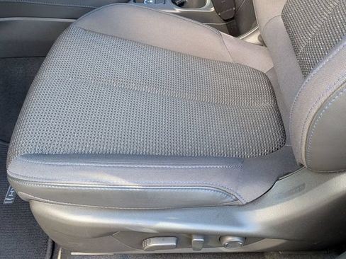 Used 2025 Subaru Forester Premium AWD/4WD image 15