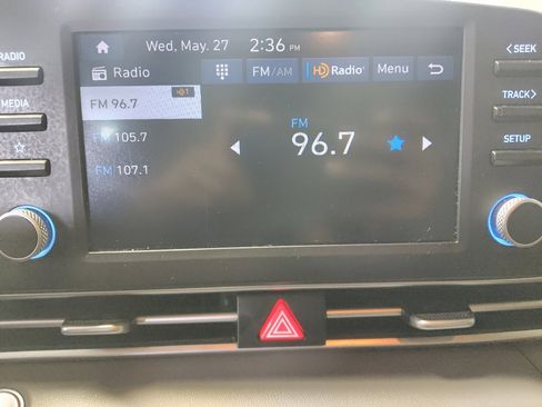 Used 2025 Hyundai Elantra Sport FWD image 25