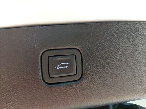 Certified 2023 Chevrolet Blazer Premier w/ Driver Confidence II Package AWD/4WD image 16