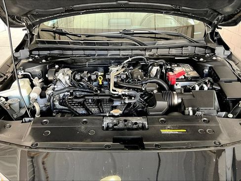 Used 2022 Nissan Altima 2.5 SL FWD image 29