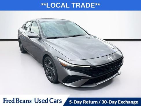 Certified 2024 Hyundai Elantra Limited FWD image 1