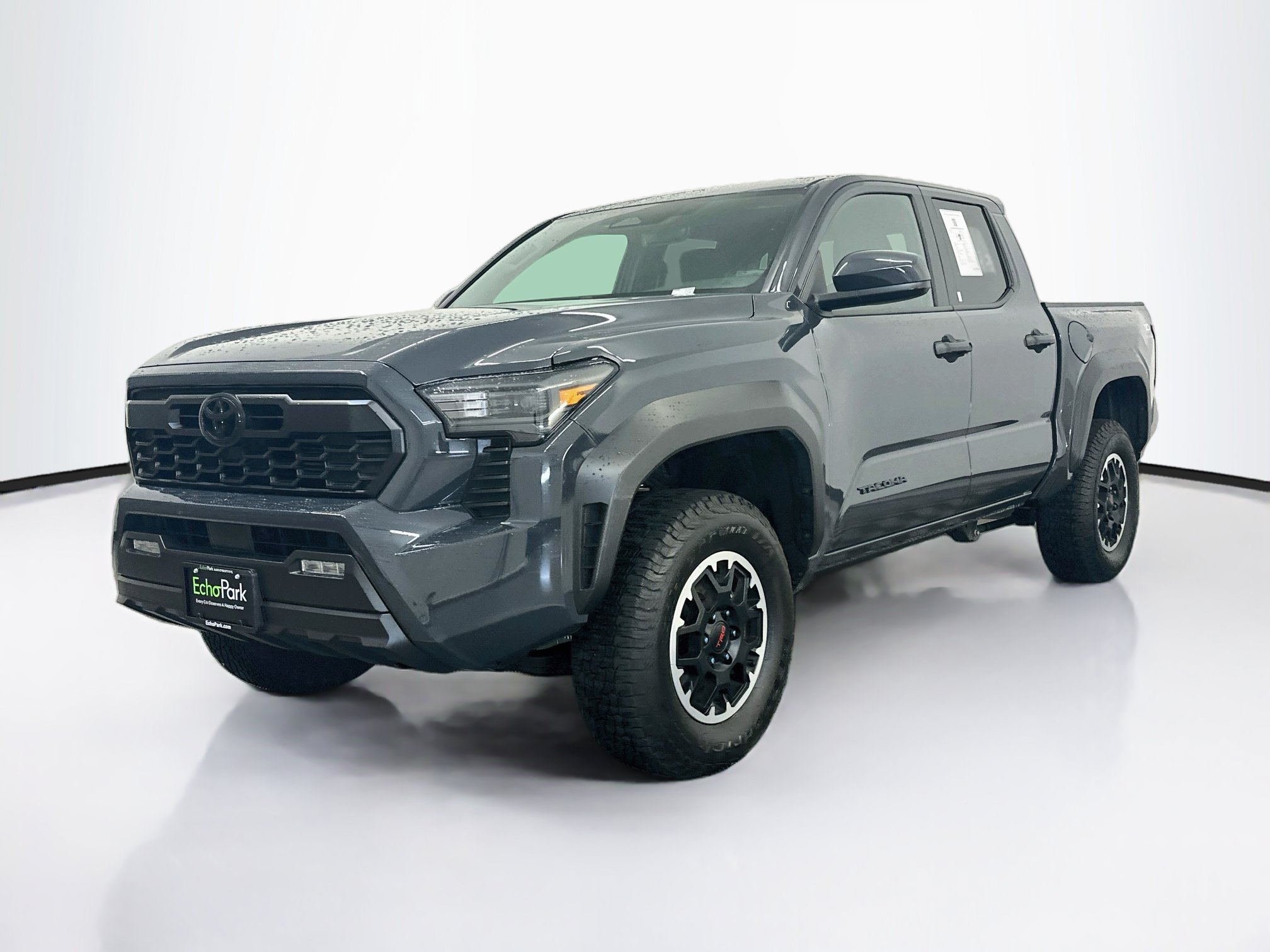 Used 2026 Toyota Tacoma TRD Off-Road AWD/4WD image 3