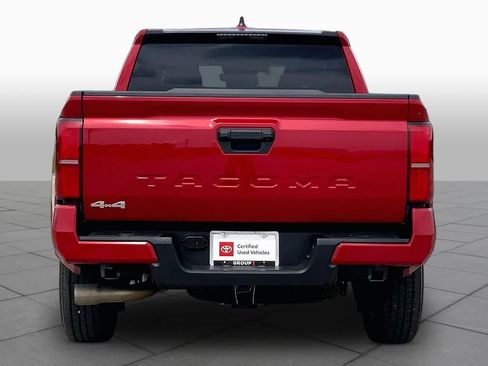 Certified 2026 Toyota Tacoma SR5 AWD/4WD image 5