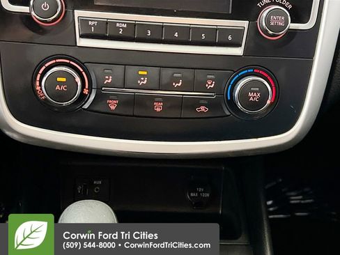 Used 2016 Nissan Altima 2.5 S w/ Power Driver Seat Package FWD image 9