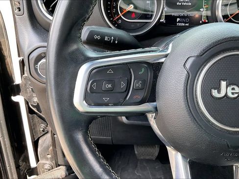 Used 2020 Jeep Gladiator Overland w/ Popular Equipment Package AWD/4WD image 12