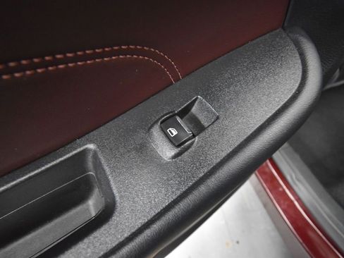 Used 2021 Ford Edge Titanium w/ Equipment Group 301A image 10