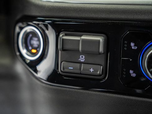 New 2025 Chevrolet Silverado 1500 RST AWD/4WD image 25