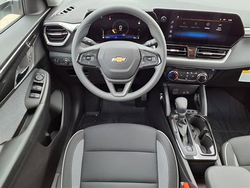 New 2026 Chevrolet TrailBlazer LT image 7