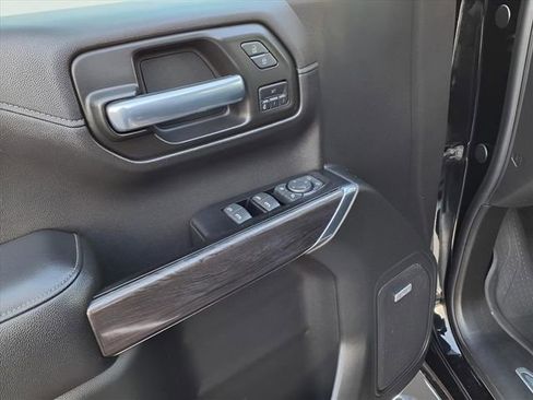 Used 2019 Chevrolet Silverado 1500 LTZ w/ LTZ Premium Package image 19