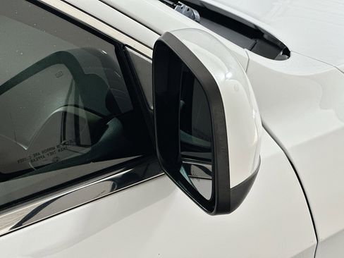 Used 2017 Jeep Grand Cherokee Laredo image 10