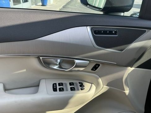Certified 2024 Volvo XC90 B5 Core w/ Protection Package Premier AWD/4WD image 11