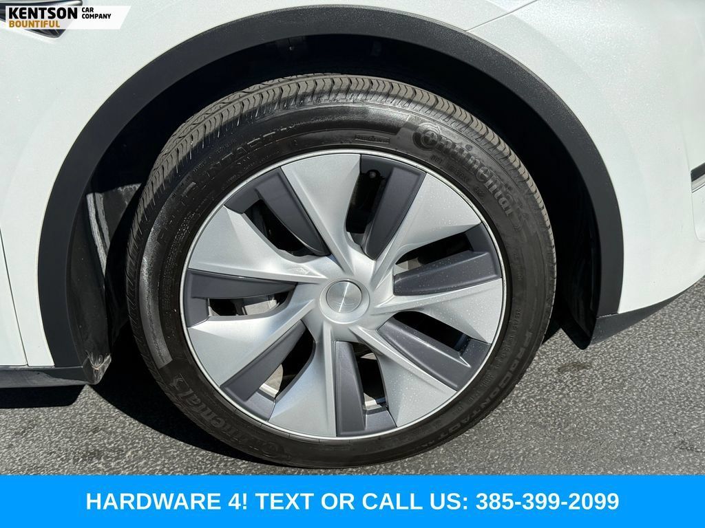 Used 2023 Tesla Model Y Long Range AWD/4WD image 13