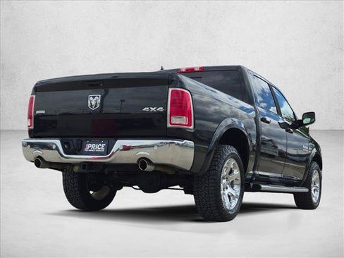 Used 2016 RAM 1500 Laramie w/ Convenience Group AWD/4WD image 5