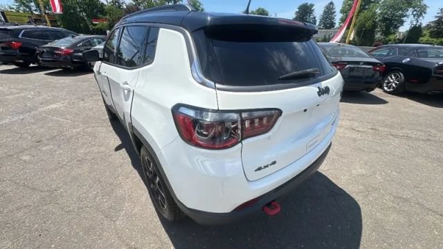 Used 2021 Jeep Compass Trailhawk AWD/4WD image 4