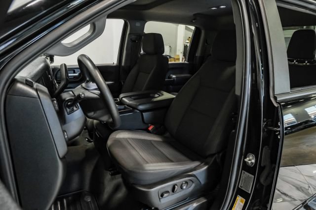 Used 2024 Chevrolet Silverado 2500 Custom w/ Custom Convenience Package AWD/4WD image 30