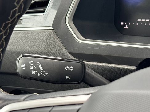 Used 2024 Volkswagen Tiguan Wolfsburg Edition FWD image 33