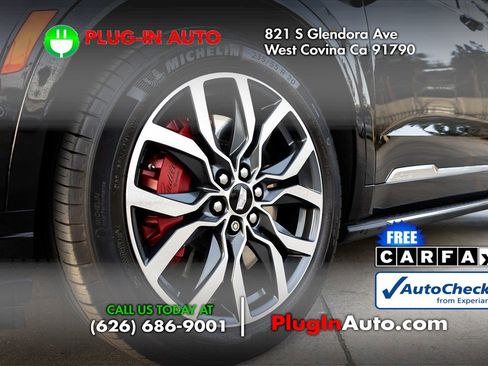 Used 2022 Cadillac XT6 Sport w/ Platinum Package image 5