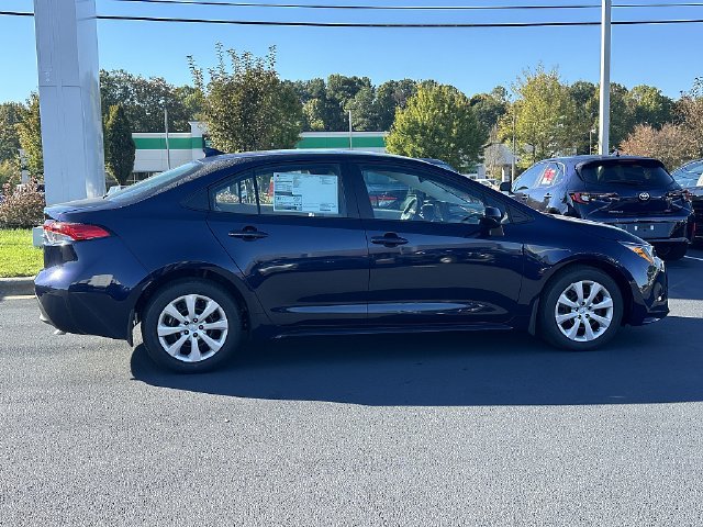 New 2027 Toyota Corolla LE FWD image 10