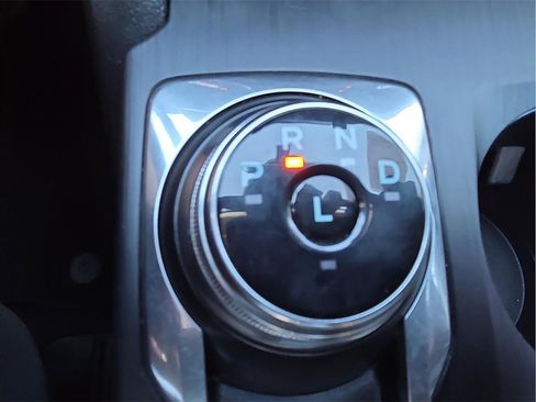 Used 2021 Ford Escape S image 17