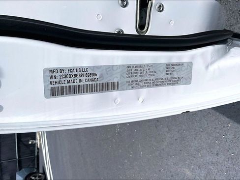 Used 2023 Dodge Charger SXT RWD image 17