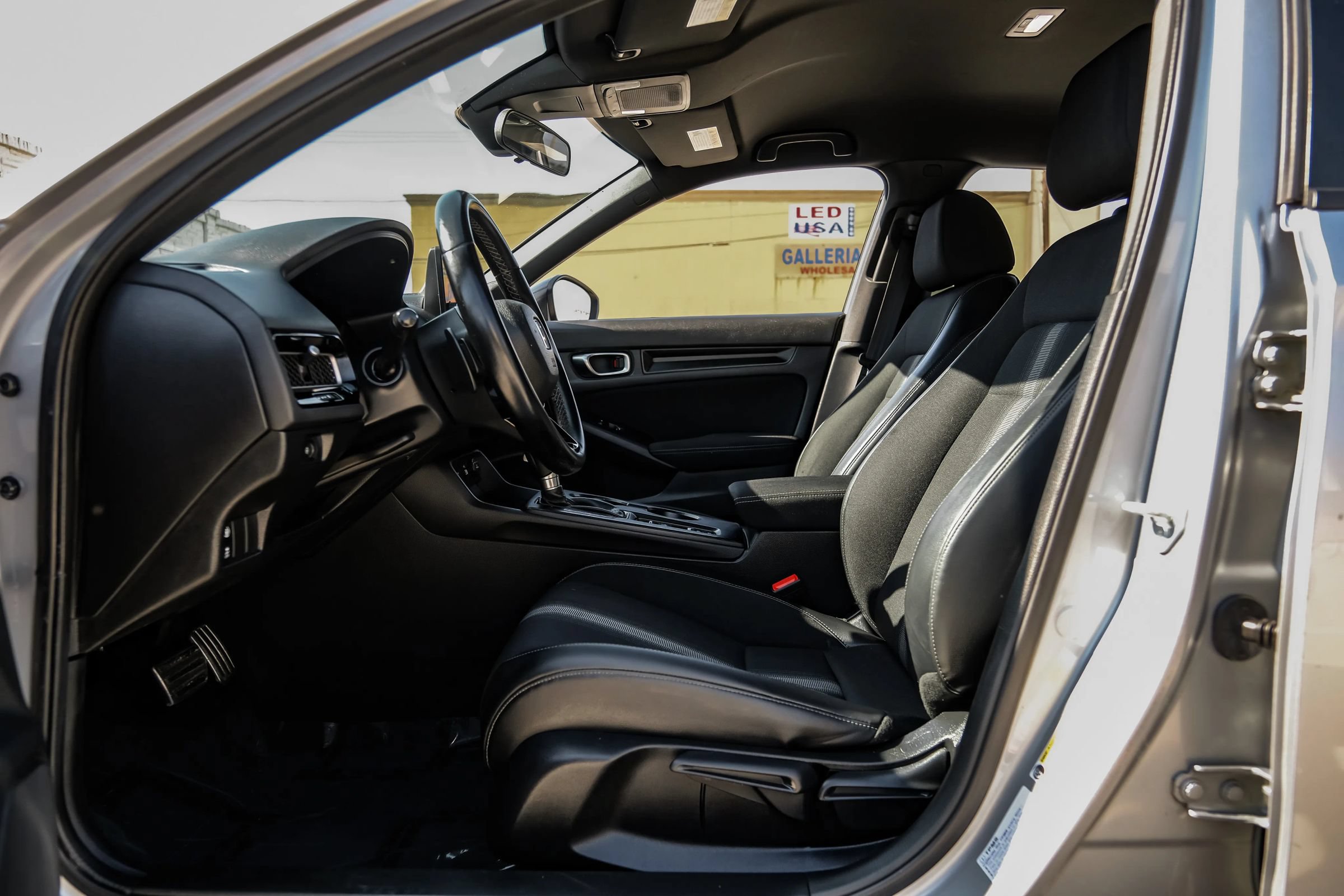Used 2022 Honda Civic Sport image 4