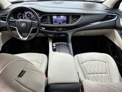 Used 2023 Buick Enclave Avenir w/ Avenir Technology Package AWD/4WD image 3