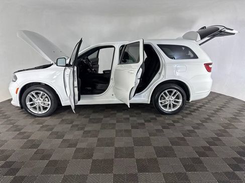 Used 2022 Dodge Durango GT AWD/4WD image 11