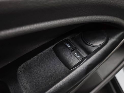 Used 2021 Ford Transit Connect XL FWD image 29