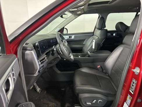 Used 2024 Hyundai Santa Fe Limited image 11